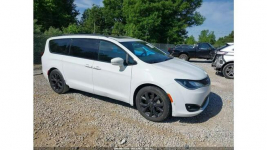 Chrysler Pacifica / LIMITED wersja S / automat / niski przebieg