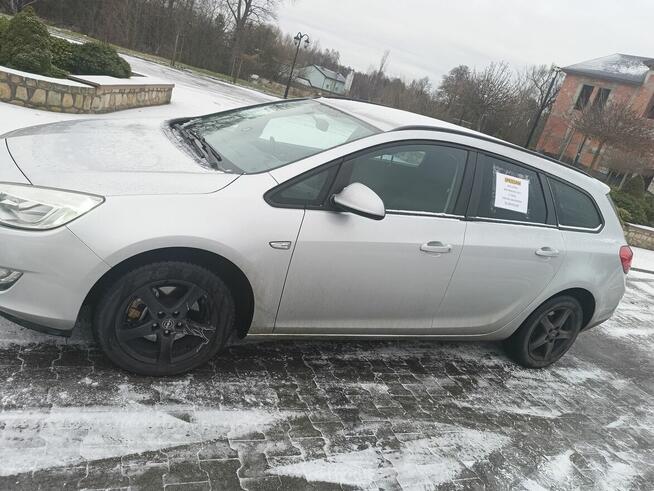 Sprzedam Opel Astra J Przedbórz - zdjęcie 2