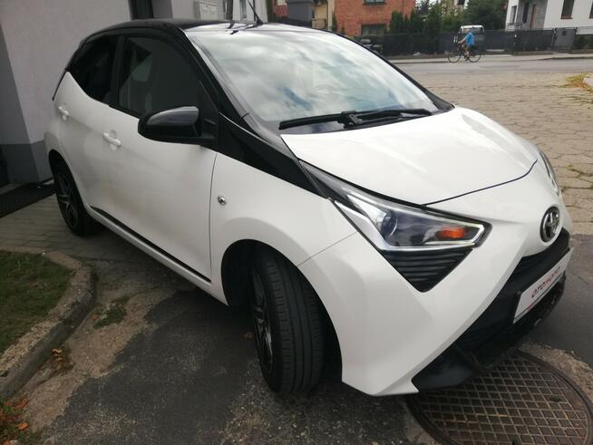 Toyota Aygo 1..0 benz . - Apple CarPlay - ledy - przebieg 15 tyś. km Mielec - zdjęcie 3