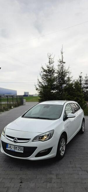Opel Astra- 1.6 diesel- 2014r. Grodzisk Mazowiecki - zdjęcie 7