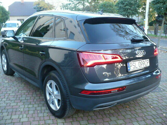 AUDI Q5 2.0 TDI quattro S tronic 190 KM Strzałkowo - zdjęcie 4