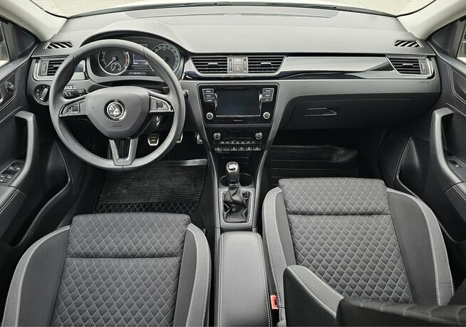 Škoda RAPID 1.0TSI 95KM Style 2018 2WŁ SalonPL Dynamic Bi-Xenon Kielce - zdjęcie 9