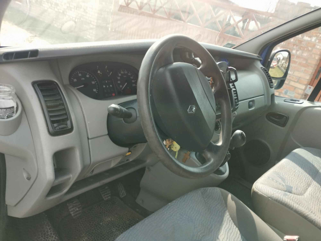 Sprzedam Renault Trafic Krasne - zdjęcie 9