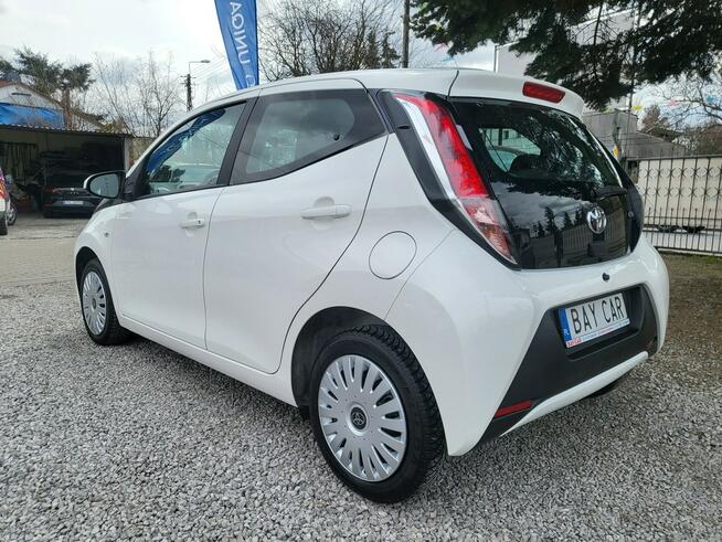 Toyota Aygo 1.0 70 KM Org Przebieg Ładny Stan Z Niemiec Zapraszamy !!! Pabianice - zdjęcie 7