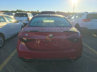 Alfa Romeo Giulia Wersja Ti / AWD / niski przebieg Chwaszczyno - zdjęcie 5