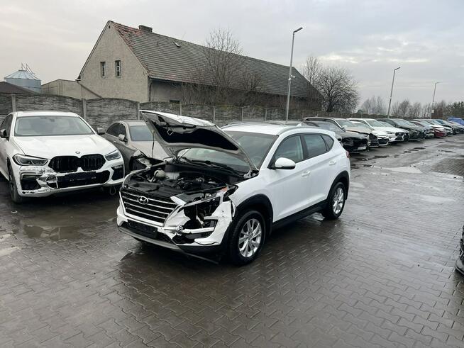 Hyundai Tucson 4x4 Automat Podgrzewanie Kamera LED Klimatronik Gliwice - zdjęcie 2
