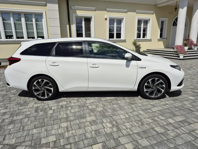 Toyota Auris 1.8 hybrid  climatronic kamera grzane fotele Drelów - zdjęcie 8