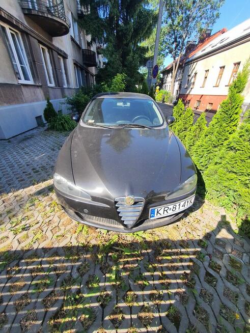 Syndyk sprzeda Alfa Romeo 147 Kraków - zdjęcie 1