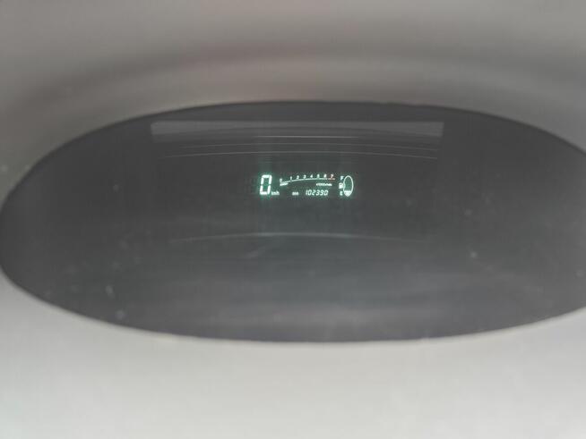 Toyota Yaris 1.0 68KM 2002r Polski Salon Wrocław - zdjęcie 6