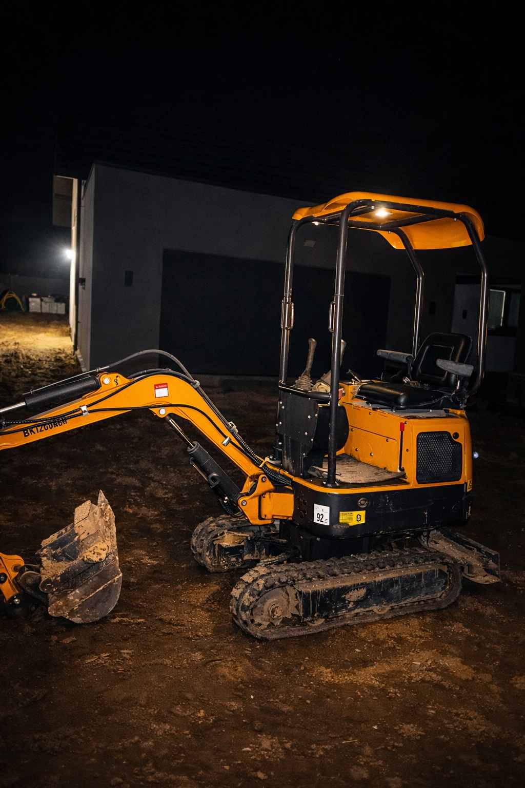 Wynajem mini koparki bez operatora – Biała Podlaska Biała Podlaska - zdjęcie 2