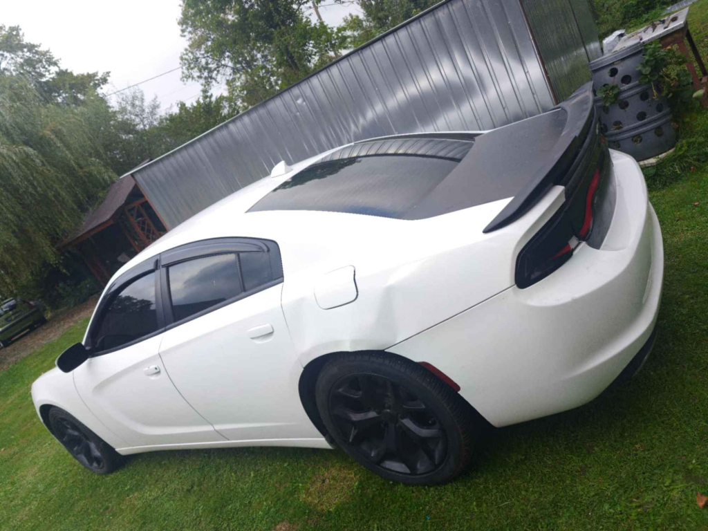 Sprzedam samochód Krosno - zdjęcie 2