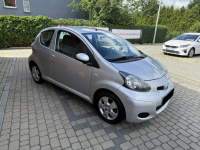 Toyota Aygo 1,0 68KM  Klimatyzacja Orzech - zdjęcie 4