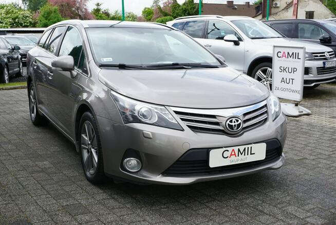 Toyota Avensis polski salon, atrakcyjny przebieg Opole - zdjęcie 3