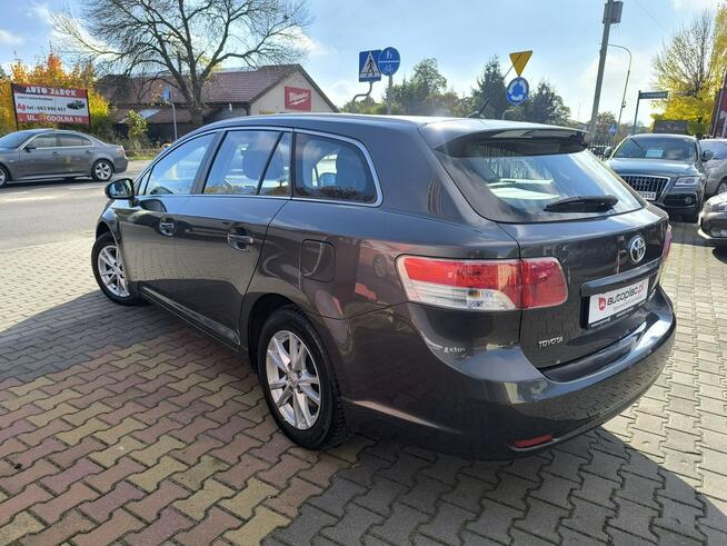 Toyota Avensis 1.8 VVT-i 147KM Klimatronic Navi Kamera OPŁACONY Łuków - zdjęcie 7
