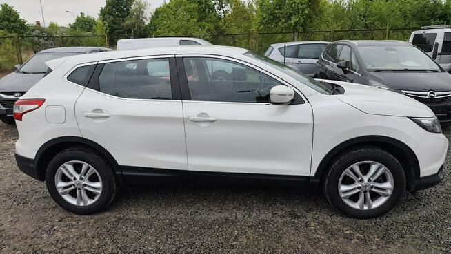 Nissan Qashqai 1,2 TCE 115 KM/Alu/B.ładny/Nowy rozrząd Szczecin - zdjęcie 6