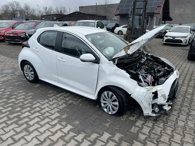Toyota Yaris Hybryda Automat Klimatronik Kamera Gliwice - zdjęcie 3