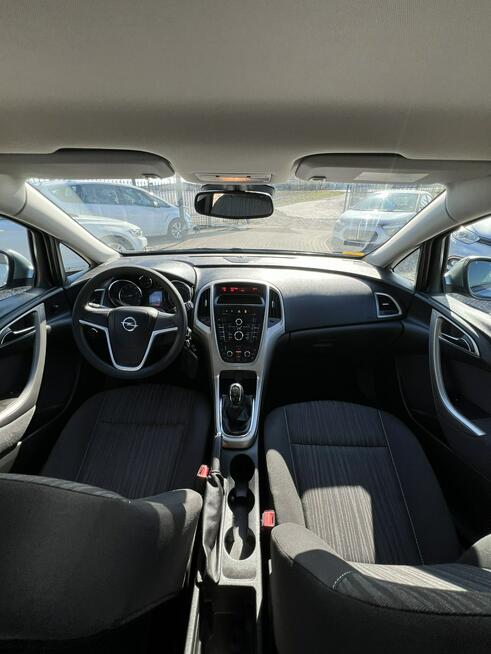Opel Astra Sports Tourer Słupsk - zdjęcie 8