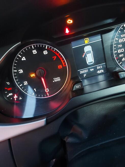 Audi A4 Stare Miasto - zdjęcie 8