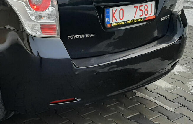 Toyota Verso 1.6 benzyna -bez rdzy- Proszówki - zdjęcie 8