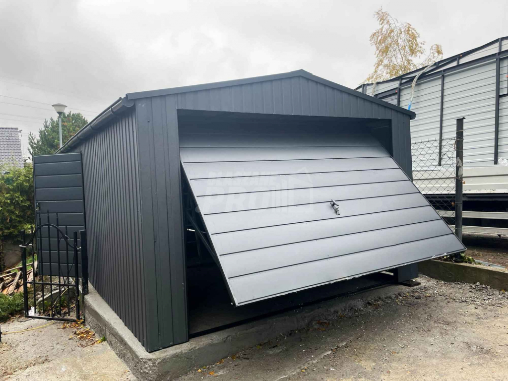 Garaż blaszany 3,5x7m  Brama uchylna drzwi rynny Dach dwuspadowy GP234 Gorzów Wielkopolski - zdjęcie 4