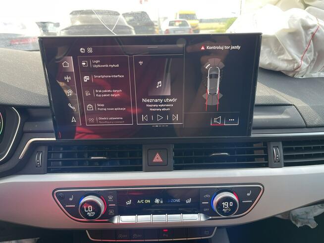 Audi A4 Salon PL Avant 35 TFSi S tronic Podgrzewanie Automat Czujniki Gliwice - zdjęcie 12