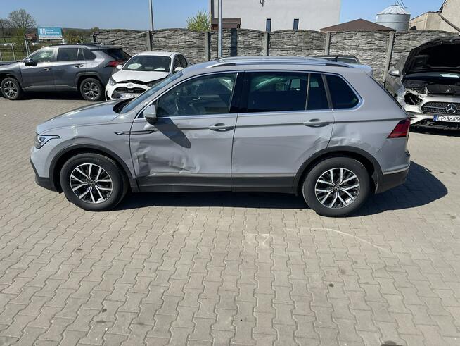 Volkswagen Tiguan Automat Klimatronik Parktronik Podgrzewanie Gliwice - zdjęcie 4