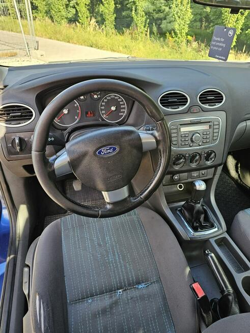 Ford Focus 1.6 Benzyna Hatchback Manual VAT Marża Głogów - zdjęcie 9