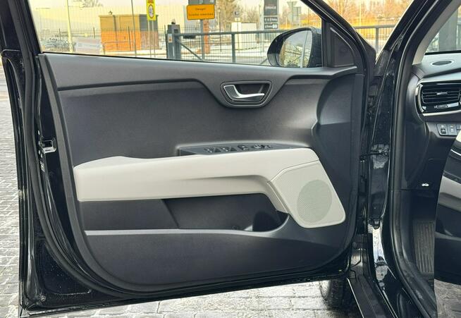 Kia Stonic WYPRZEDAŻ/Wersja L / FV23% /demo dealera/ ASO Toruń - zdjęcie 10