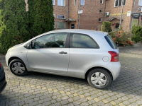 Toyota Yaris 1.0 2007 r. od Syndyka Warszawa - zdjęcie 4