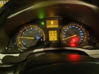 Syndyk sprzeda Toyota Avensis Warszawa - zdjęcie 8