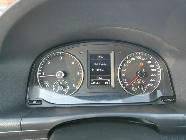 Volkswagen Touran 1.6 TDI 105 KM Zarejestrowany Oryginalny Przebieg Twardów - zdjęcie 8