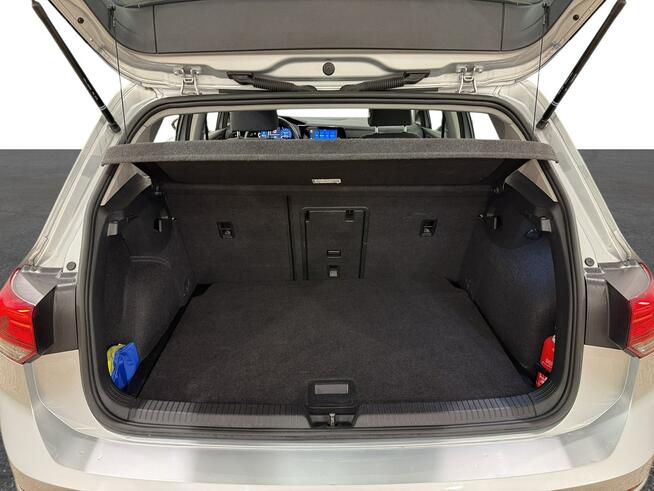 Volkwagen Golf VIII 2.0 TDI Life Katowice - zdjęcie 11