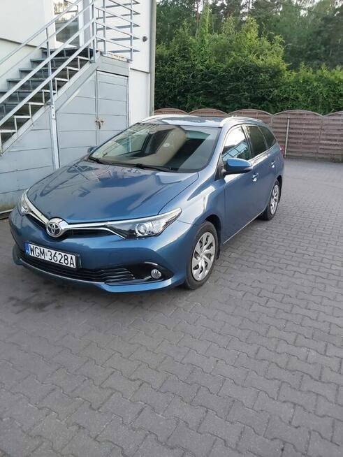 Toyota Auris 2016r. Piaseczno - zdjęcie 2