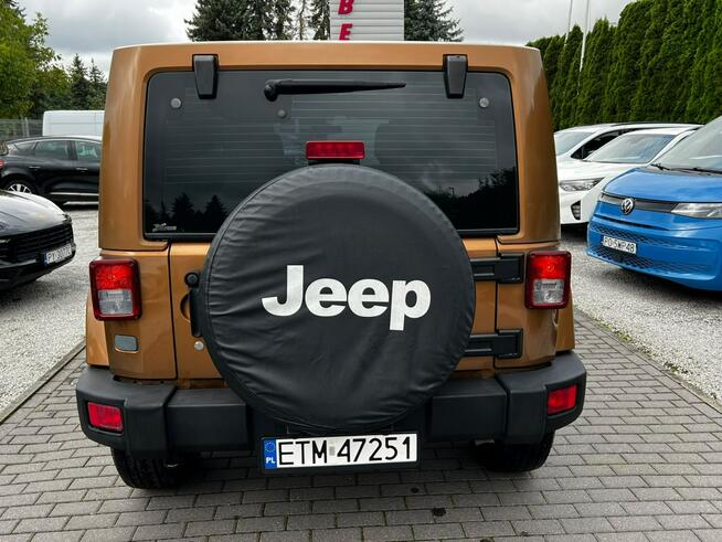 Jeep Wrangler Unlimited 3.8 Sahara 70th Anniversary Edition Baranowo - zdjęcie 3