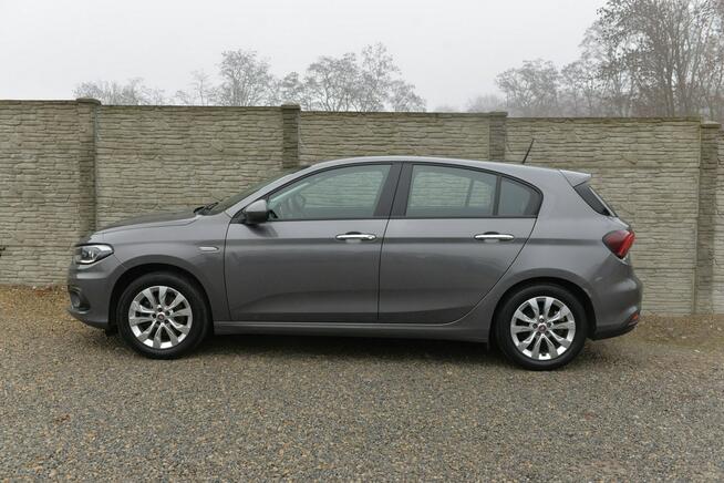 Fiat Tipo 1.4 95KM hatchback LED Navi Kamera Czujniki Alufelgi Dąbrowa Górnicza - zdjęcie 2