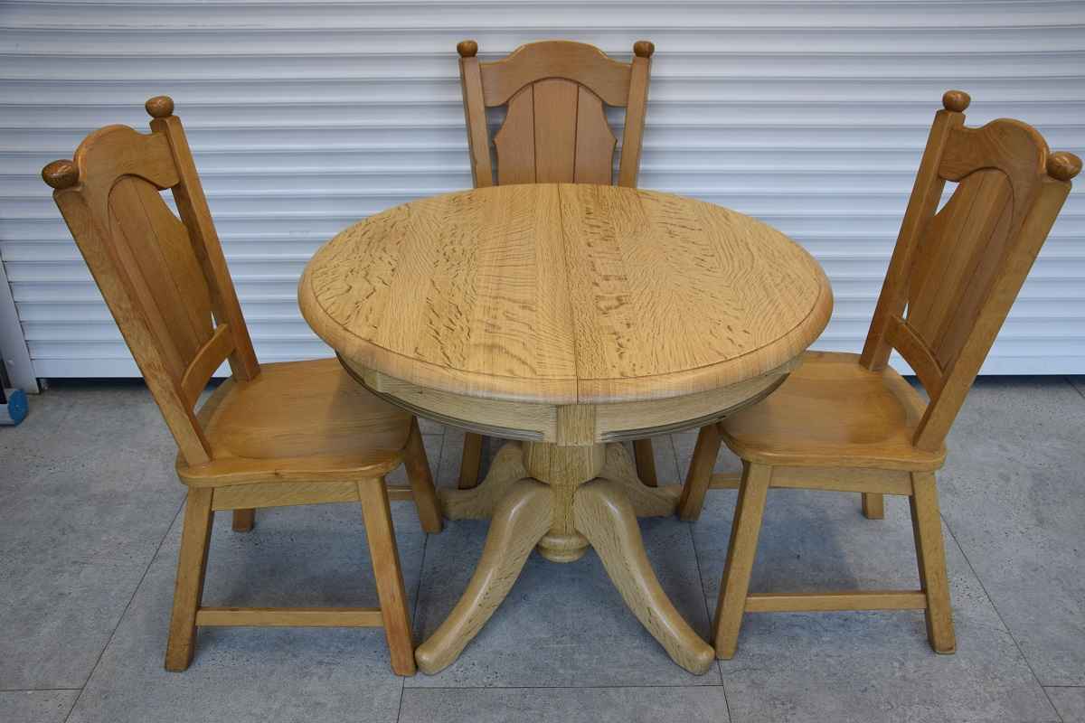 stół rozkładany i 4 krzesła - komplet z drewna dębowego - jak nowy Olsztyn - zdjęcie 2