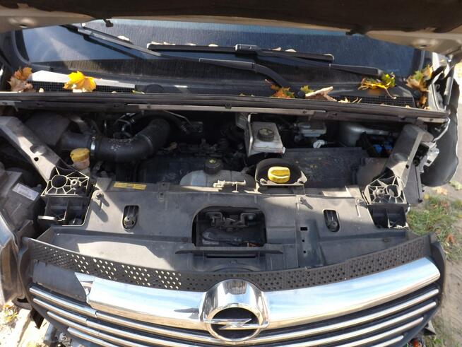 Opel Vivaro Long 9-miejsc.USZKODZONY Słupsk - zdjęcie 5