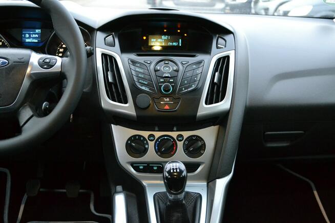 Podgrzewsane Fotele.  Ford Focus* 1.6 105KM* Częstochowa - zdjęcie 8