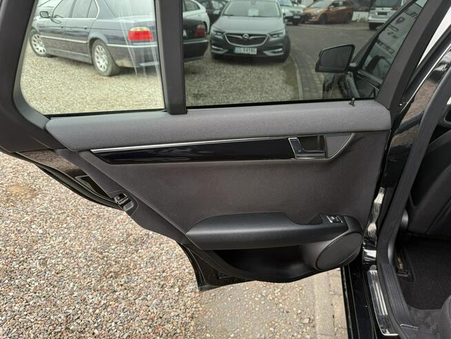 Mercedes C 200 Słupsk - zdjęcie 12