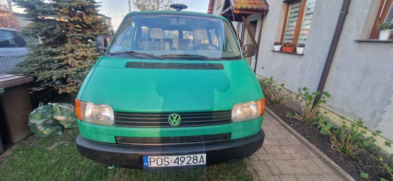 Sprzedam Volkswagen T4, - 2,4 d, 1994 z zabudową kamperową Ostrów Wielkopolski - zdjęcie 2