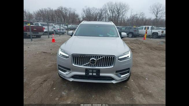Volvo XC 90 Najwyższa wersja wyposażenia ULTIMATE / AWD / B6 Cieszyn - zdjęcie 2