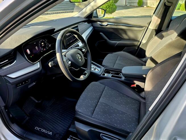 ŠKODA Octavia 1.5 TSI Style DSG e-Tec Mild Hybrid Kombi 150 Będzin - zdjęcie 10