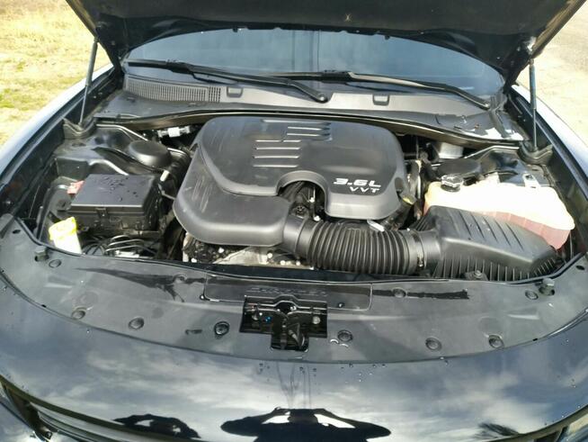 Dodge Charger SXT 3,6 Częstochowa - zdjęcie 6