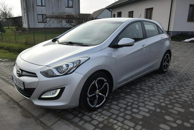 Hyundai i30 1.6D Navi/ Kamera/ 2 KPL KÓŁ/ Sprowadzony/Opłacony Majdan Sieniawski - zdjęcie 4