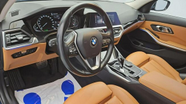 BMW 320 i xDrive Sport Line aut ! Z Polskiego Salonu ! Faktura Vat ! Warszawa - zdjęcie 9
