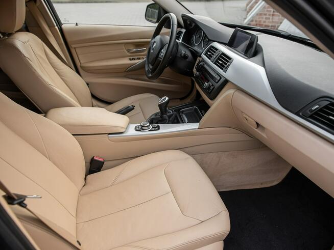 BMW 320 Sport ! 2.0d 184KM ! Manual ! Bi-Xenon LED Navi ! Zwoleń - zdjęcie 9