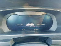 Volkswagen Tiguan 4x4 virtual cocpit Otwock - zdjęcie 4