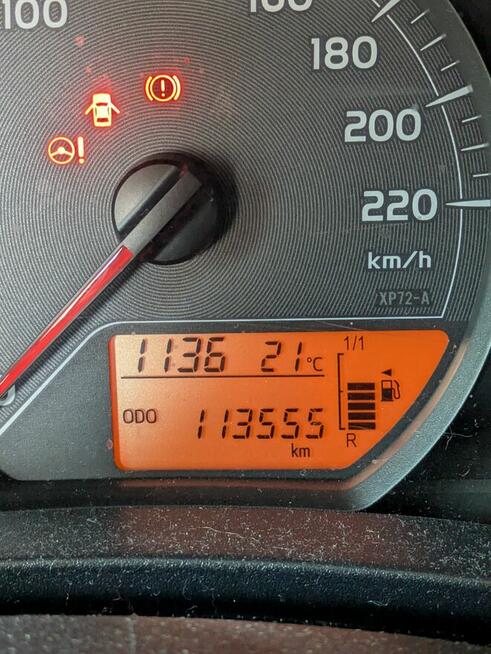Sprzedam Toyota Yaris Kielce - zdjęcie 8