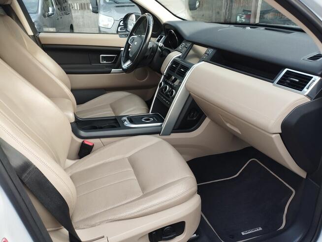 LAND ROVER DISCOVERY SPORT SALON SERWIS Warszawa - zdjęcie 7