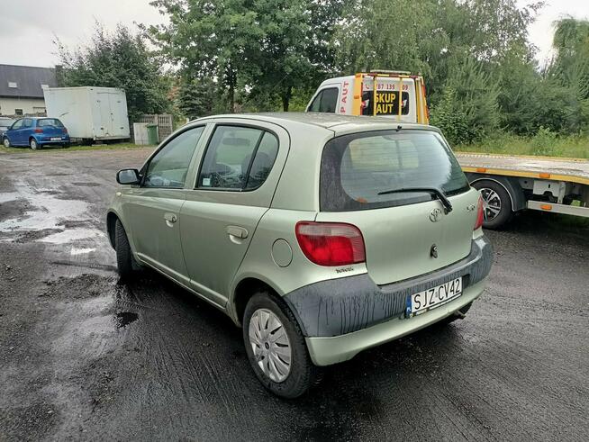 Toyota Yaris 1.0 półautomat 01r Tarnów - zdjęcie 4